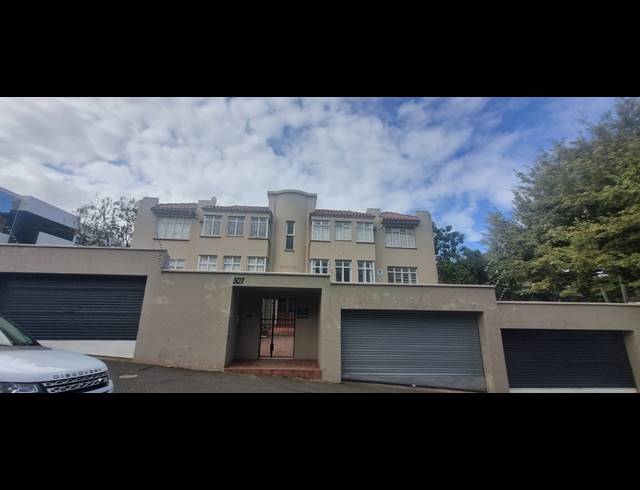 1 BEDROOM FLAT FOR SALE IN GLENWOOD